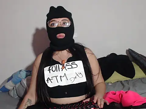 Snapshot of Dirty_sammy01 chatting on 11-29-25, 05:21 Dirty sammy01 online show from 11-29-25, 05:21