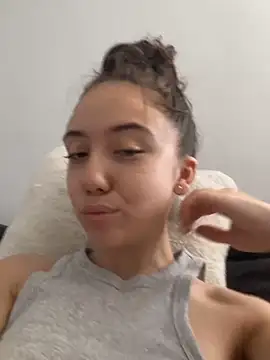 Snapshot of CristinaSw chatting on 05-29-26, 12:14 CristinaSw online show from 05-29-26, 12:14