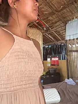 Juliet official pro online show from 04-11-26, 08:40