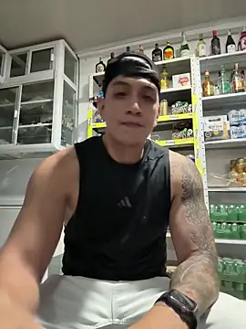 OliverWest04 online show from 04-10-26, 12:38