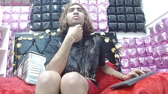 andresdark 07 online show from 12-14-25, 03:12