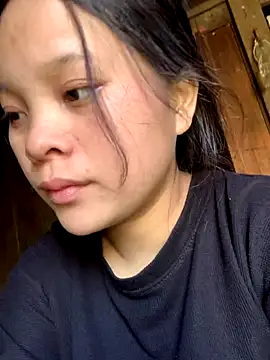 Snapshot of Lisa-sexyy chatting on 11-27-25, 04:14 Lisa-sexyy online show from 11-27-25, 04:14