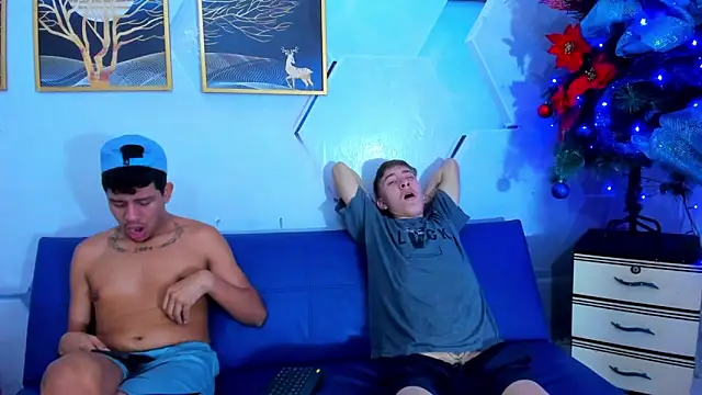 Snapshot of Lester_james2 chatting on 11-30-25, 01:15 Lester james2 online show from 11-30-25, 01:15