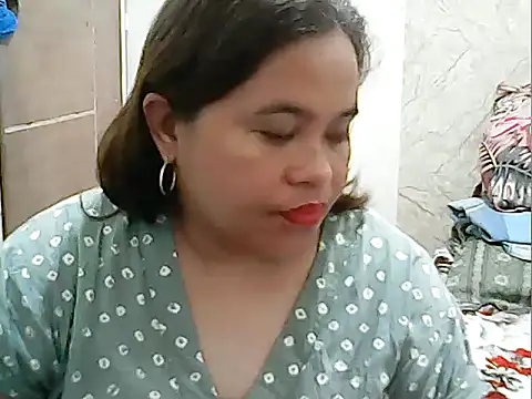 Snapshot of cutechubby chatting on 12-14-25, 12:27 cutechubby online show from 12-14-25, 12:27