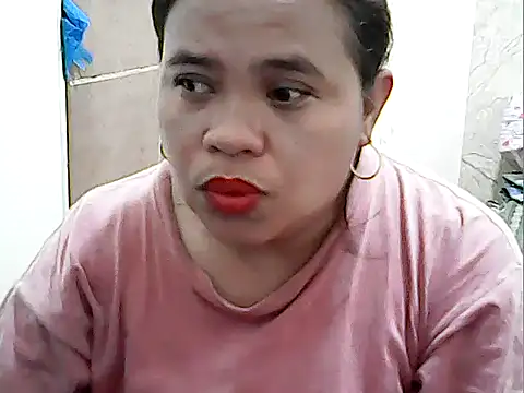 Snapshot of cutechubby chatting on 12-16-25, 06:29 cutechubby online show from 12-16-25, 06:29