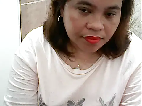 Snapshot of cutechubby chatting on 02-05-26, 12:48 cutechubby online show from 02-05-26, 12:48