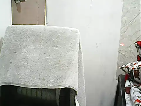 Snapshot of cutechubby chatting on 02-08-26, 01:09 cutechubby online show from 02-08-26, 01:09