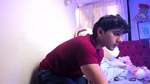 Snapshot of Logan__blaze chatting on 12-02-25, 01:28 Logan blaze online show from 12-02-25, 01:28