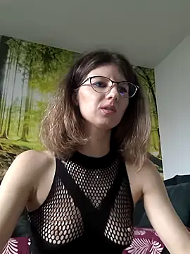 Snapshot of Melissa_Kyle chatting on 02-05-26, 10:31 Melissa Kyle online show from 02-05-26, 10:31