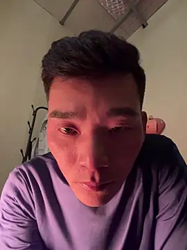 sanu551 online show from 12-15-25, 03:27