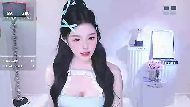 Persephone 2025 online show from 12-15-25, 02:43