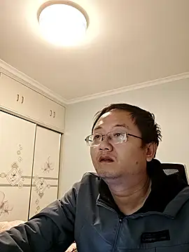 Snapshot of 2026go chatting on 01-10-26, 11:45 2026go online show from 01-10-26, 11:45