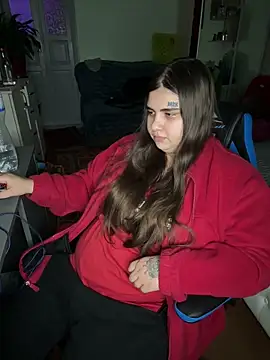 Snapshot of MariasV chatting on 12-16-25, 05:29 MariasV online show from 12-16-25, 05:29