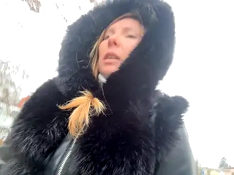 Snapshot of JenyJansy chatting on 12-03-25, 01:53 JenyJansy online show from 12-03-25, 01:53