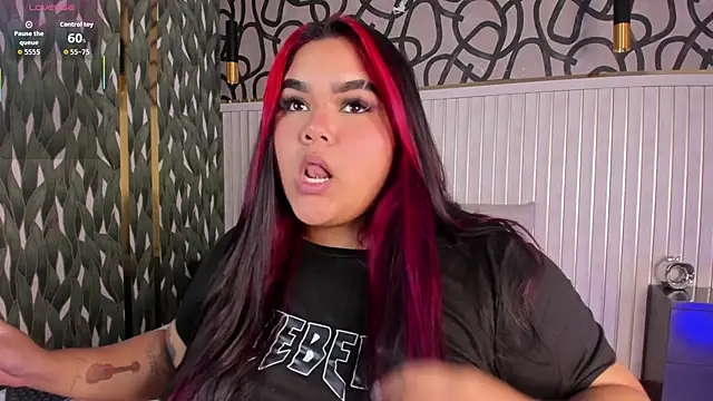 AlyzzandreRouge online show from 12-15-25, 12:42