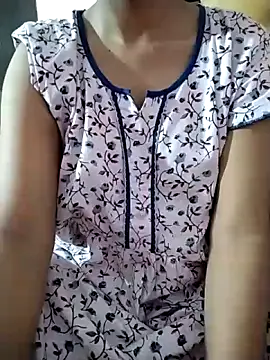 Snapshot of RASHMI_SHARMA9 chatting on 05-14-26, 05:53 RASHMI SHARMA9 online show from 05-14-26, 05:53