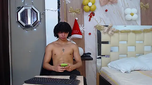 Snapshot of kim_curlyy chatting on 12-16-25, 03:06 kim curlyy online show from 12-16-25, 03:06