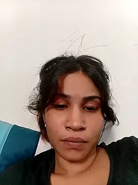 Snapshot of Miss-Perfection chatting on 05-04-26, 11:50 Miss-Perfection online show from 05-04-26, 11:50