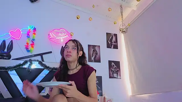 Snapshot of karla_slut_dirty chatting on 07-11-26, 12:08 karla slut dirty online show from 07-11-26, 12:08