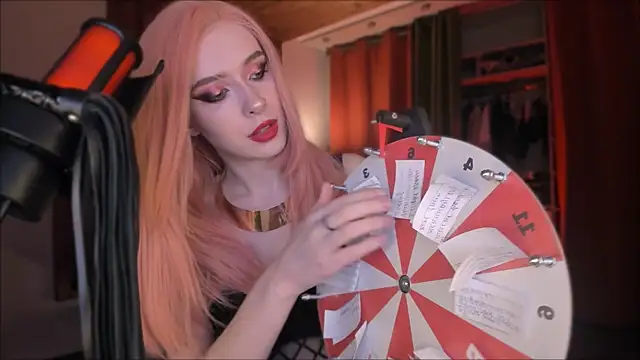 Mistress Iris online show from 12-05-25, 09:00