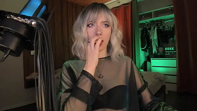 Mistress Iris online show from 01-05-26, 09:07