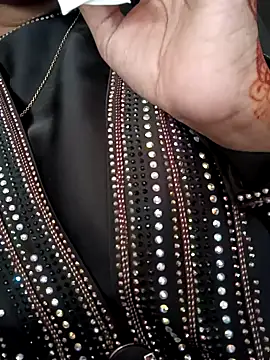 Snapshot of Sexy-Disha-42 chatting on 11-28-25, 07:33 Sexy-Disha-42 online show from 11-28-25, 07:33