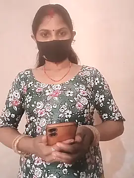 Pooja bhabhi00 online show from 12-01-25, 07:24