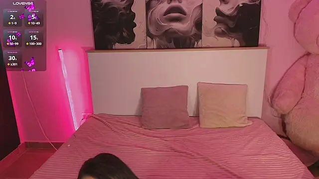 LindseyCoxx online show from 04-12-26, 04:06