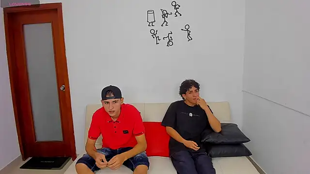 Snapshot of Crazy_porkys chatting on 12-03-25, 07:45 Crazy porkys online show from 12-03-25, 07:45