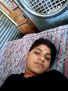 Snapshot of Janki_cute chatting on 05-18-26, 02:51 Janki cute online show from 05-18-26, 02:51
