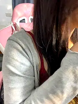 Snapshot of Anna_sexyyy chatting on 12-01-25, 02:05 Anna sexyyy online show from 12-01-25, 02:05