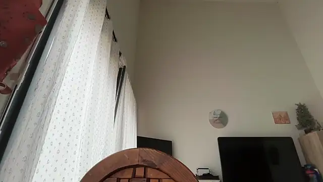 Snapshot of coolsmith81 chatting on 05-20-26, 06:52 coolsmith81 online show from 05-20-26, 06:52