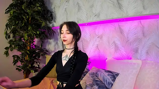 Ellen Hops online show from 03-21-26, 08:08