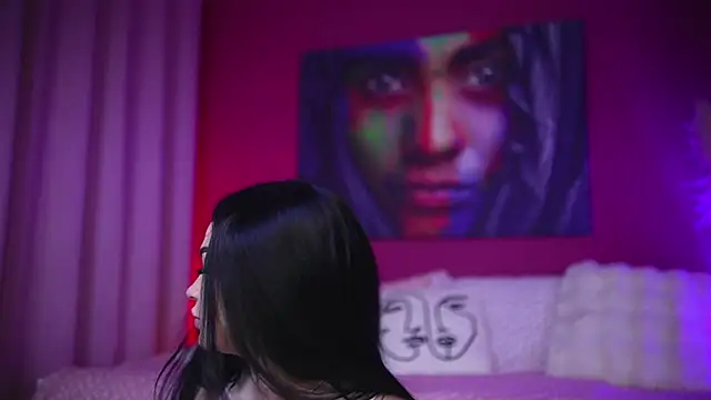 Snapshot of sashalorenzz chatting on 12-14-25, 04:29 sashalorenzz online show from 12-14-25, 04:29