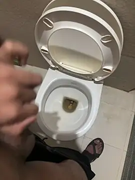 Snapshot of your_playboy_00 chatting on 12-19-25, 12:45 your playboy 00 online show from 12-19-25, 12:45