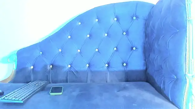 Snapshot of rayder_TG chatting on 01-15-26, 01:37 rayder TG online show from 01-15-26, 01:37