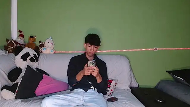 murb xxx online show from 12-15-25, 03:49