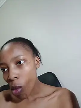 MsParisSmith online show from 07-16-26, 03:40