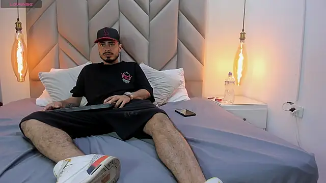 MatthewCullen online show from 04-09-26, 07:08