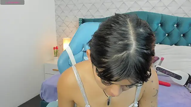 Snapshot of Valery_jame chatting on 07-10-26, 05:59 Valery jame online show from 07-10-26, 05:59