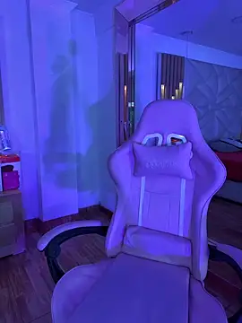 coraline vera online show from 03-27-26, 07:35