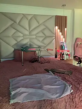 coraline vera online show from 04-14-26, 06:58