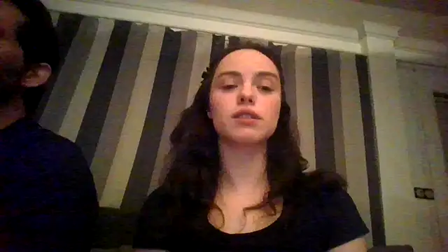 Snapshot of Denisxsxs chatting on 01-09-26, 07:37 Denisxsxs online show from 01-09-26, 07:37