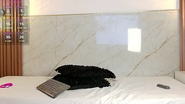 Snapshot of Little_michiko chatting on 12-20-25, 10:50 Little michiko online show from 12-20-25, 10:50