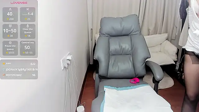 linlinjiang33 online show from 03-20-26, 02:55