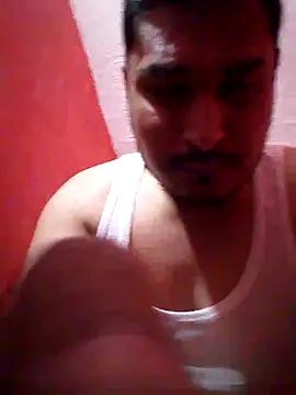 Snapshot of cristian112090 chatting on 02-04-26, 09:20 cristian112090 online show from 02-04-26, 09:20