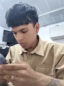 Super boys1 online show from 04-22-26, 10:11