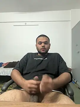 Snapshot of Noavacado_ chatting on 02-16-26, 02:35 Noavacado online show from 02-16-26, 02:35
