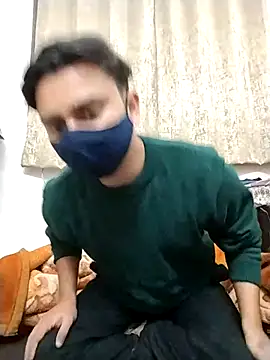 Snapshot of samnick4321 chatting on 11-28-25, 04:42 samnick4321 online show from 11-28-25, 04:42