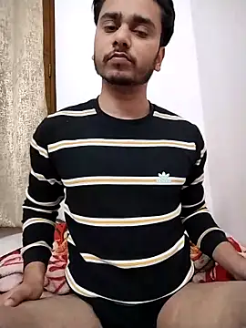 Snapshot of samnick4321 chatting on 12-15-25, 08:18 samnick4321 online show from 12-15-25, 08:18